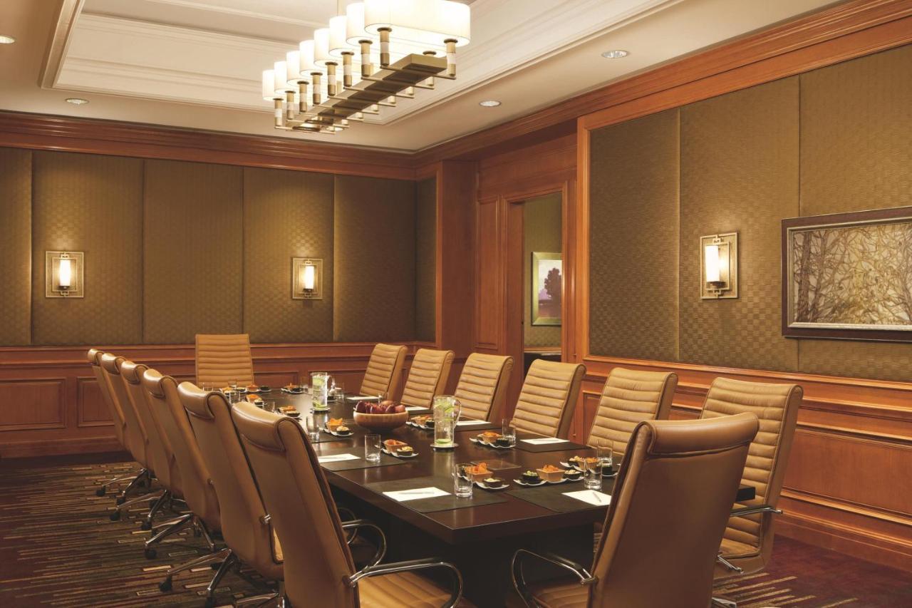The Ritz-Carlton, Tysons Corner Hotel Buitenkant foto