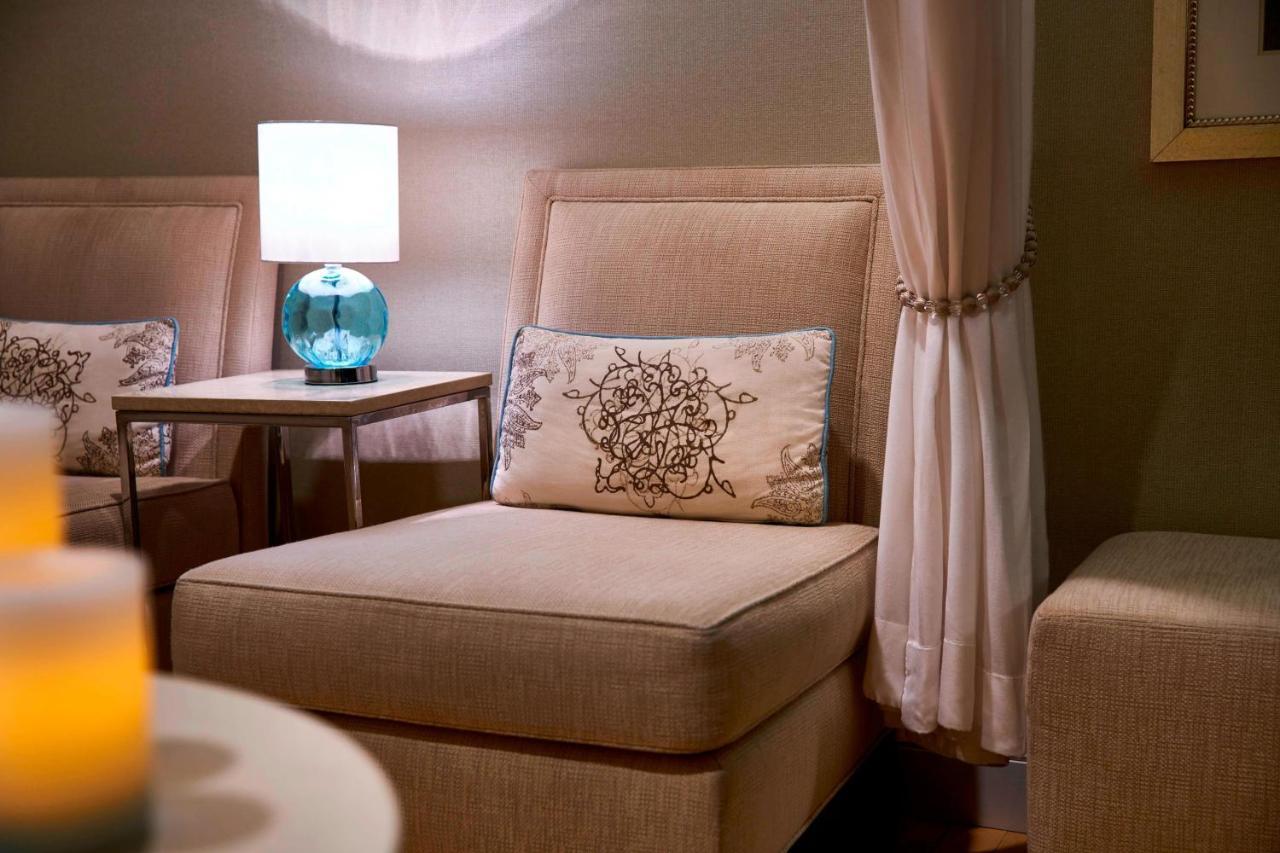The Ritz-Carlton, Tysons Corner Hotel Buitenkant foto